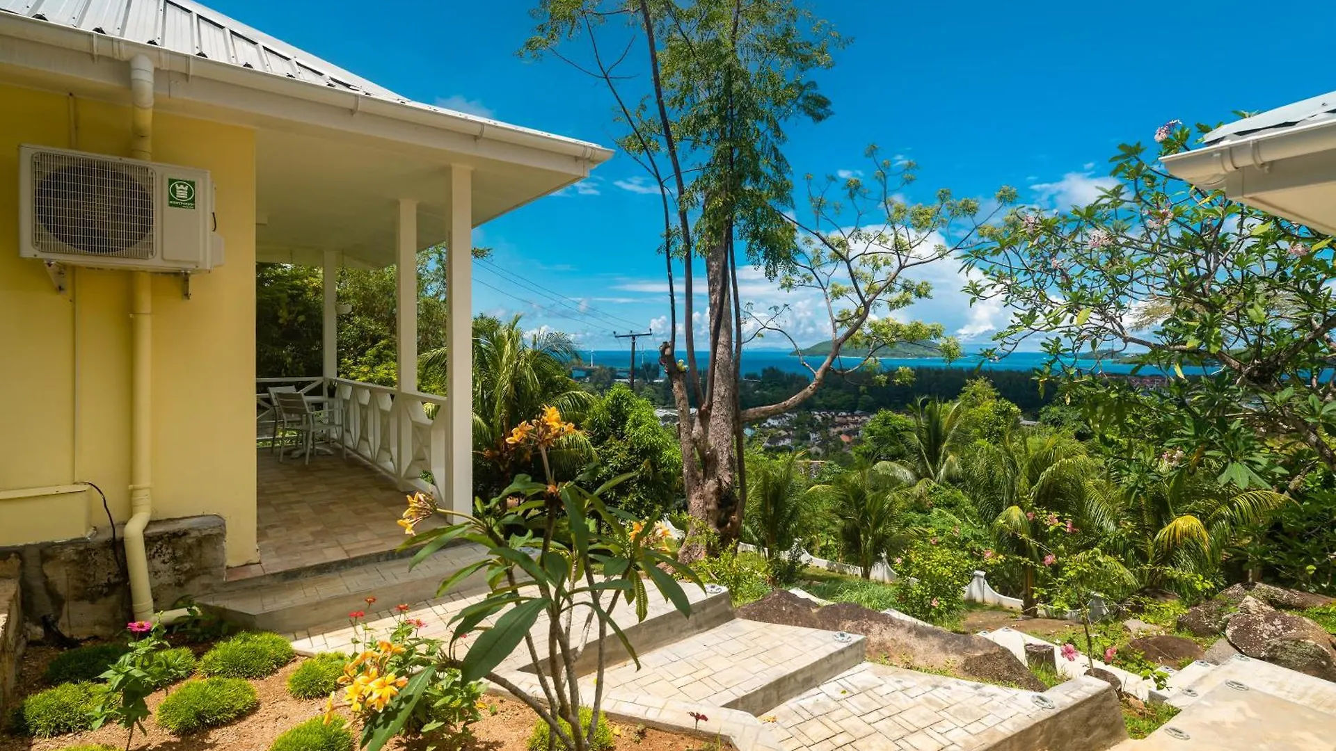 Naturalis - Oceanview Residences Misere 0*,